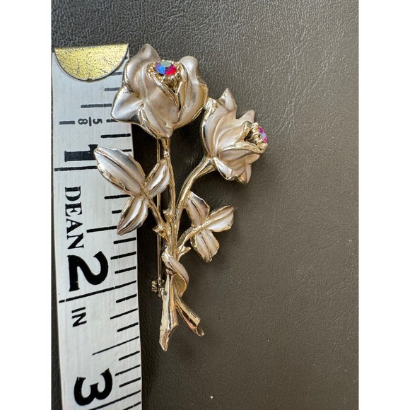 Vintage Florenza Double Rose Silver Enamel on Gold Tone Brooch Pin AB Stones - Picture 5 of 5